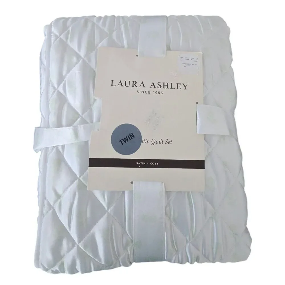 Laura Ashley Daisy Mae Green Twin Satin Quilt Set NWT Floral Quilted Bedding